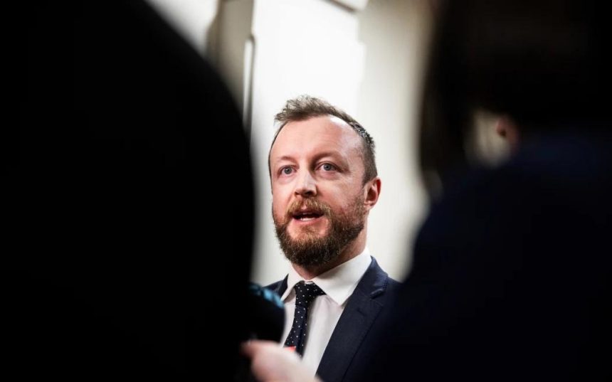 Labour MP booted from the House after challenging Speaker