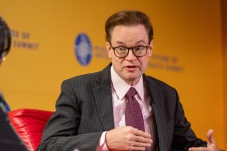 Leadership shakeup at RFK Jr.’s health department ahead of midterms