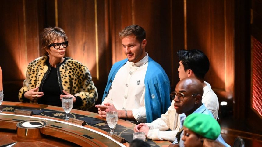 Lisa Rinna on Colton Underwood Comment, Rob’s Betrayal