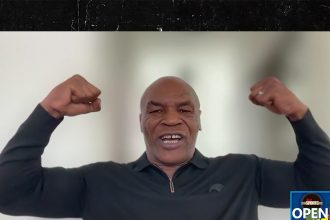 Mike Tyson Says Fight W/ Floyd Mayweather Is Still On