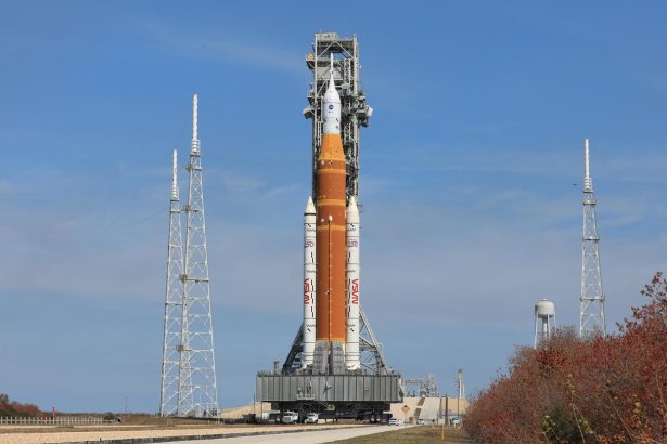 NASA scraps its 2027 moon landing, adds two missions in 2028