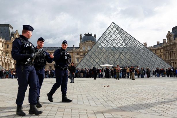 New boss for Louvre after humiliating heist