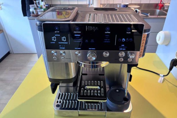 Ninja Luxe Café Premier Espresso Machine Review: Delicious Coffee – With Time and Effort