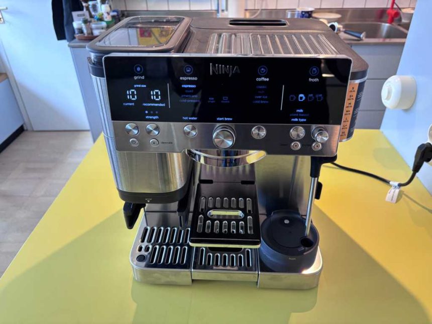 Ninja Luxe Café Premier Espresso Machine Review: Delicious Coffee – With Time and Effort
