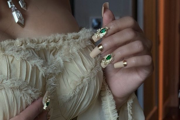 A Closer Look at Cardi B’s “Romantic” Super Bowl Manicure