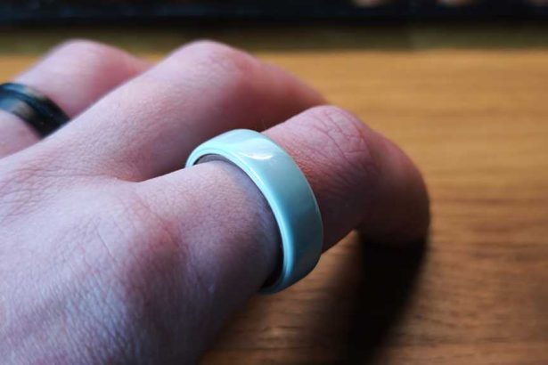 Oura Ring 4 Ceramic Edition: The Perfect Smart Ring (Almost)