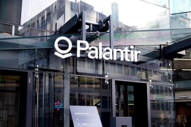 Palantir Is in a ‘Category of One.’ Why Mizuho Says You Should Buy PLTR Stock Now.
