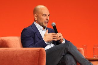 Peter Attia Apologizes for Correspondence with Jeffrey Epstein