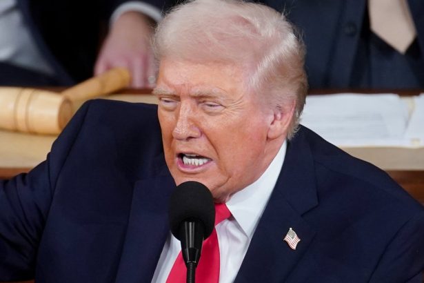 Poll Finds Majority Of Americans Feel Trump Has Become ‘Erratic’