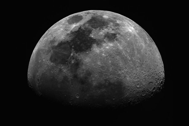 Quakes on The Moon Are Far More Widespread Than We Realized : ScienceAlert