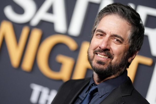 Ray Romano to Lead HBO Max Pilot ‘How to Survive Without Me’