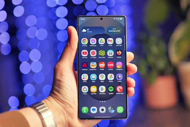 Samsung Galaxy S26 Ultra Privacy Display Coming to Other Phones