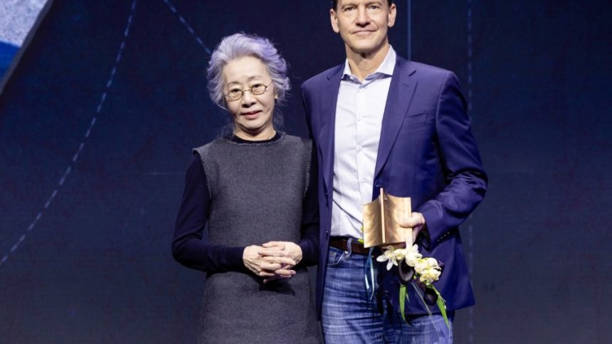 ‘Severance,’ ‘Bon Appétit, Your Majesty’ Winners at CJ ENM Awards