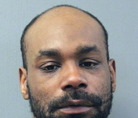 Sex offender raped woman in Humboldt Park alley, groped another at restaurant one week later: prosecutors