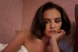 The Bubble Bob Is The Secret to Thicker-Looking Hair