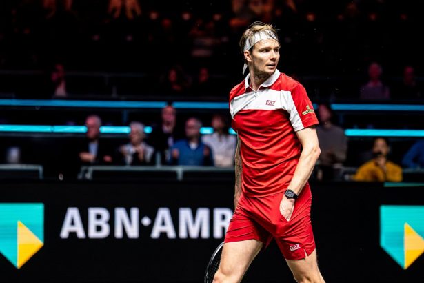 So unlikeable”;”Stop with this trash talk