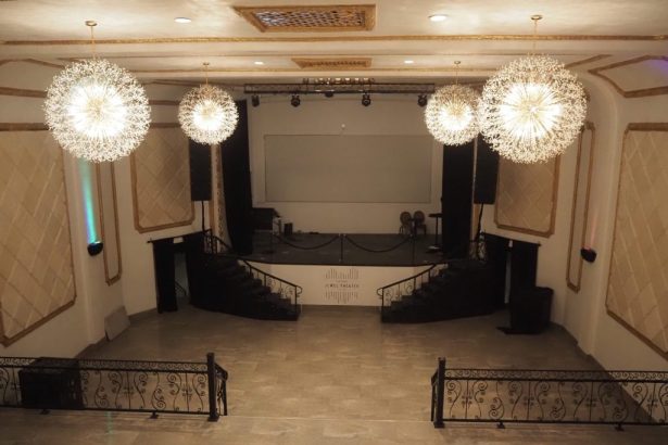 South Broadway theater in Denver exits bankruptcy, foreclosure