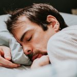 Study Ties 5 Subtypes of Sleep With Distinct Health And Lifestyle Patterns : ScienceAlert