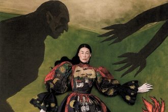 Szilveszter Makó’s Surreal Photographs Reconstruct the Boundaries of Portraiture — Colossal