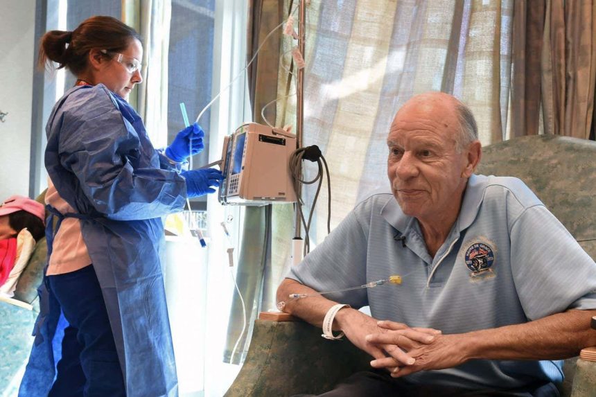 Treating cancer before 3pm could help patients live longer