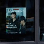 US labor costs growth cools in fourth quarter