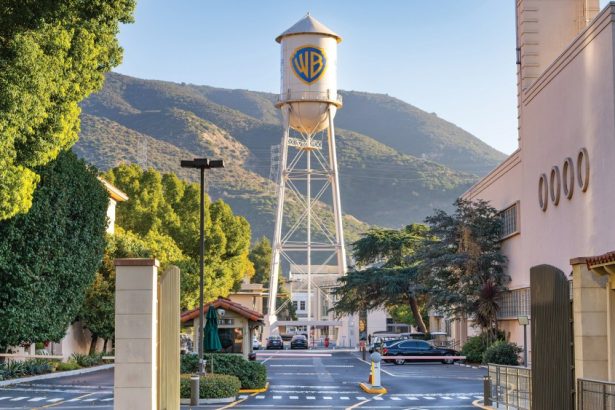 Warner Bros. Discovery Eyes Renewed Talks With Paramount Skydance