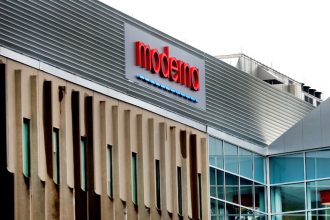 What the FDA’s Moderna rejection means for every vaccine maker