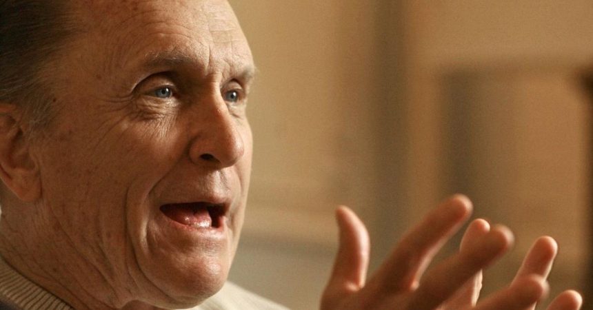Why Robert Duvall Went to War With Hollywood Over M Passion Project