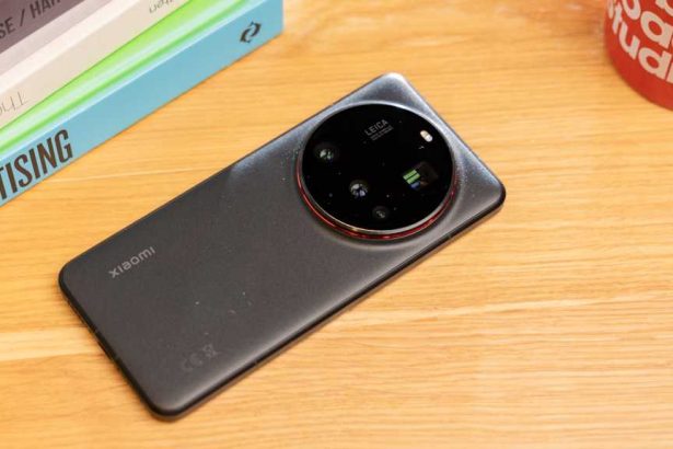 Xiaomi 17 Ultra European Pricing and Battery Size Leaks