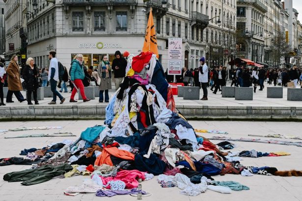 How to Stop Being a Fast Fashion Brand