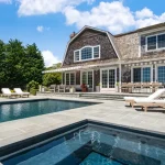 Where Does Carrie Underwood Live?