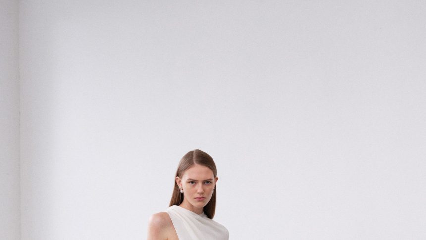 Self-Portrait Pre-Fall 2026 Collection | Vogue