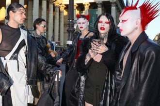 Inside the Fashion Week Street Style Machine