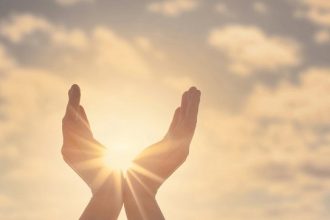 130 Quotes About Hope to Comfort You and Give You a Jolt of Energy and Motivation