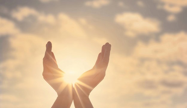 130 Quotes About Hope to Comfort You and Give You a Jolt of Energy and Motivation