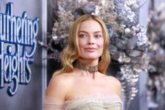 15 Romantic Pieces Inspired by ‘Wuthering Heights’ — Under 