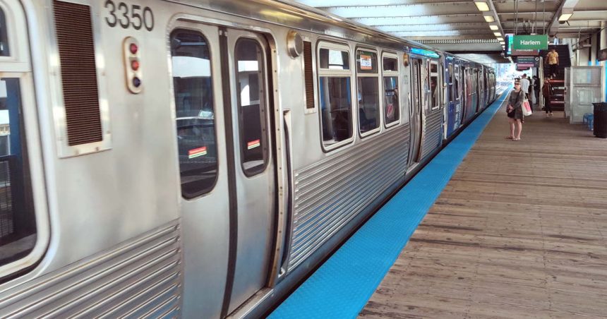 2 women stabbed on Brown Line train in the Loop