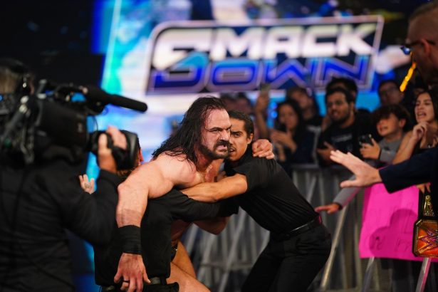 4 Ways WWE could protect Drew McIntyre if he loses the Undisputed WWE Championship on SmackDown