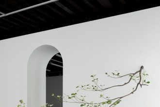 Álvaro Urbano Suspends Fleeting Moments of Decay in Metal Plants — Colossal