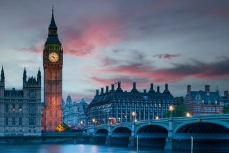 Central Banks Scramble as War Drives Up Inflation Expectations