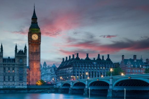 Central Banks Scramble as War Drives Up Inflation Expectations