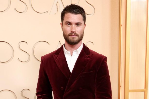 Chase Stokes Attends 2026 Oscars After Kelsea Ballerini Drama