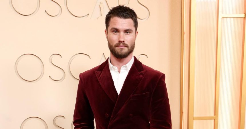 Chase Stokes Attends 2026 Oscars After Kelsea Ballerini Drama