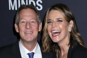 Everything to Know About Savannah Guthrie’s Marriage to Michael Feldman