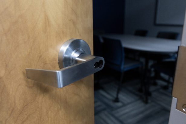 FDA advisory committee meetings fade as controversial decisions grow