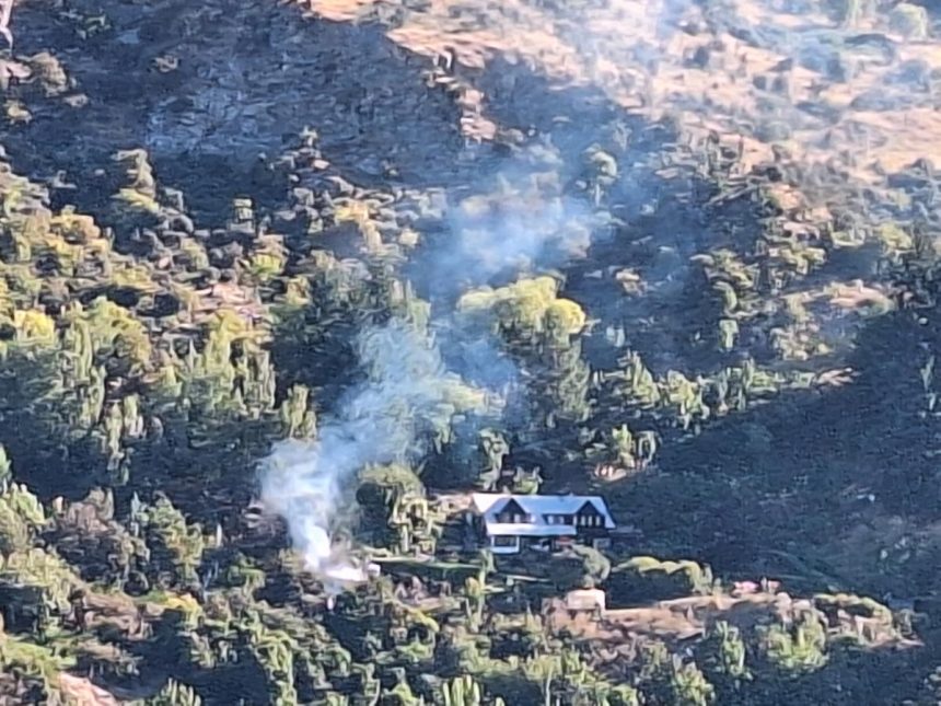 Fire threatens homes near Queenstown
