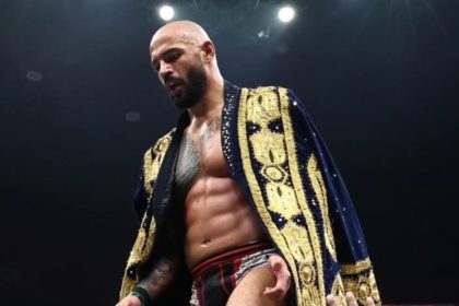 Former WWE Champion sides with Ricochet following major online controversy