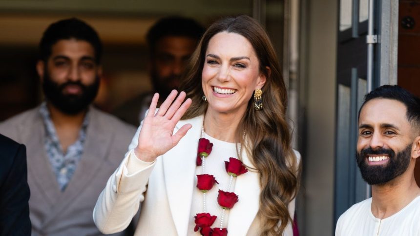 The Deeper Meaning Behind Kate Middleton’s Rose Garland