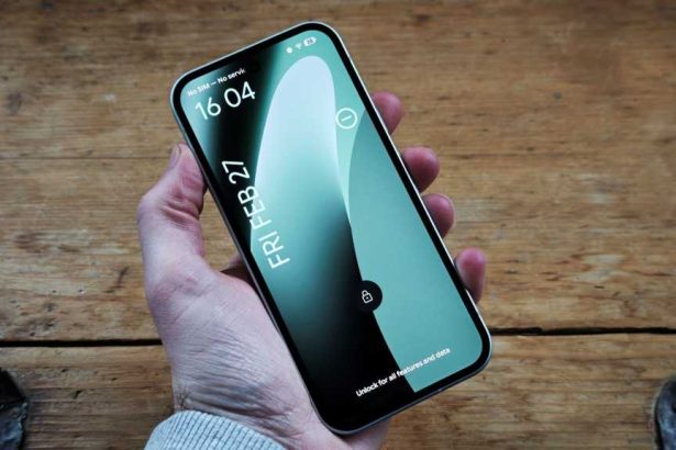 Google Pixel Phone: How to Free up to 7 GB of Storage