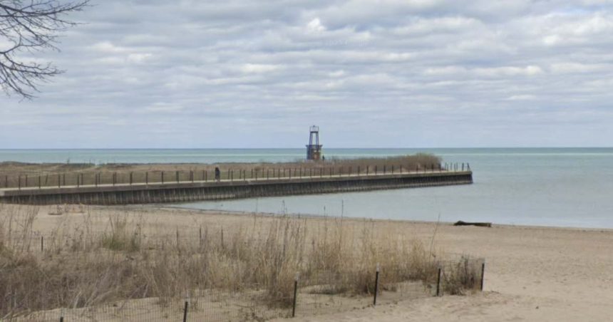 Gunman in ski mask murders woman gathered with friends at Loyola Beach